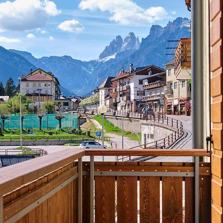 Piano Terra Vista Lago Auronzo di Cadore Luaran gambar